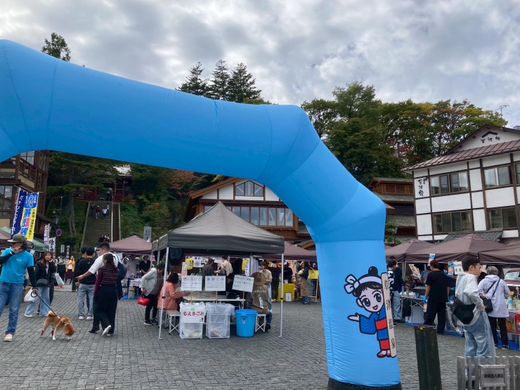 草津温泉では商工祭が行われました